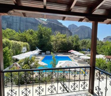 Kastraki Hotel | Mpoufidis Rock House Meteora