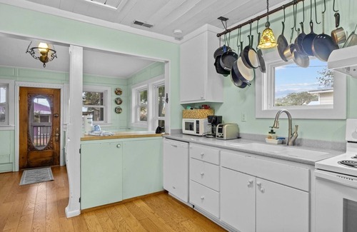 Harkers Island House | Mr. Bennie's Cafe 2 Bedroom Home by RedAwning