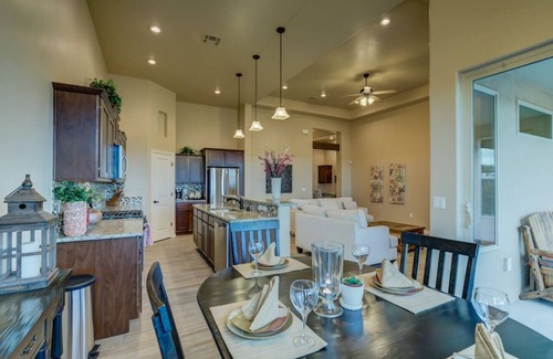 Las Cruces House | MS · Comfortable New Home with Organ Mountain Views!