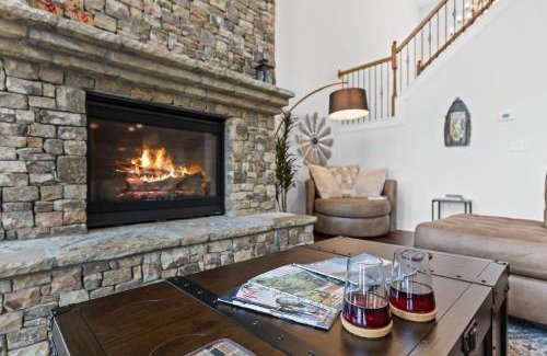 Morganton House | Mtn View and Game Room in Morganton Spacious Cabin!
