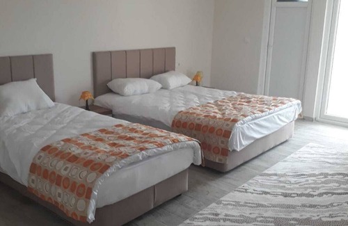 Burdur Hotel | Muhtarın Yeri Et Restoran & Otel