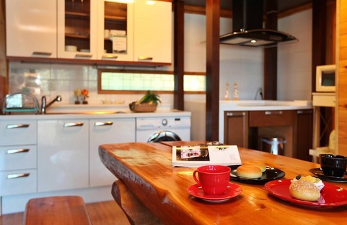Seolcheon-myeon Condo | Muju Naos Pension