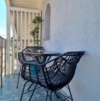Hunedoara Apartment | Muki House