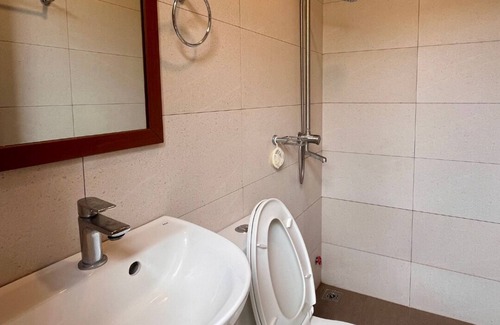 San Narciso Hotel | Mula De La Paz