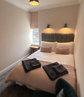 Harrogate House | Mulberry Villa