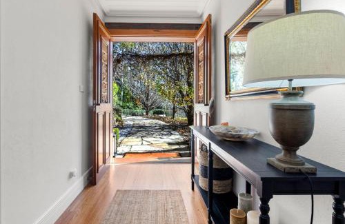 Bellawongarah House | Mulgrave House - By Latitude South Coast