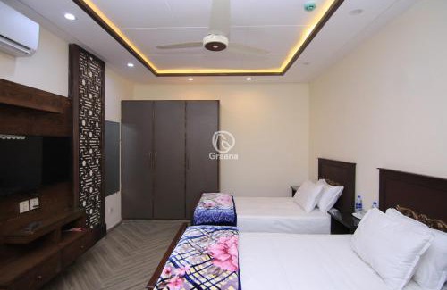 Lahore Hotel | Multazam Heights, DHA Phase 8, Hotel Airport Lahore