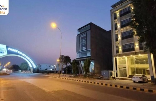 Lahore Apartment | Multazam Heights