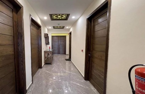 Lahore Apartment | Multazam Heights