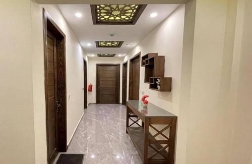 Lahore Apartment | Multazam Heights