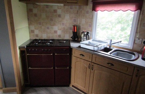 Mablethorpe and Sutton House | Multiple dogs welcome FREE - Static Caravan in private grounds next to the beach