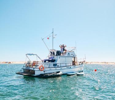 Olhao Boat Rental | Mulubinba SeaHouse