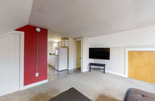 East End House | Munjoy Hill hideaway with AC - walk to dining & Eastern Promenade