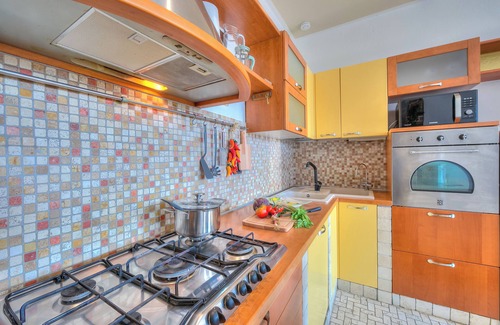 Arco Apartment | Muri Di Arco