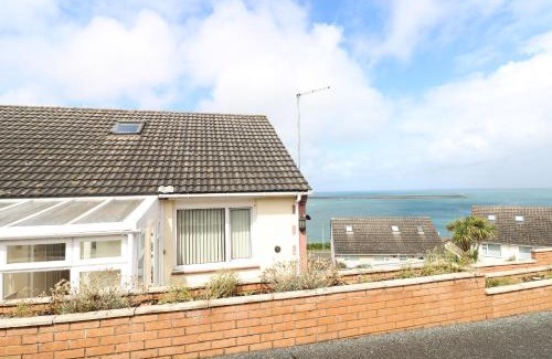 Fishguard House | Murmur y Mor