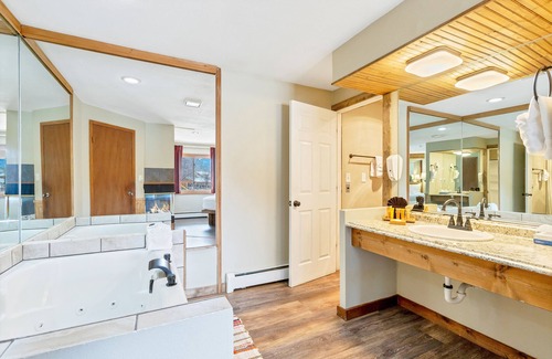 Estes Park Hotel | Murphy's Resort