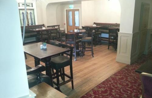 Tinahely Hotel | Murphys Hotel