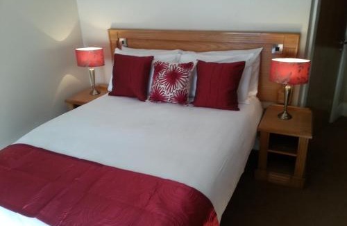 Tinahely Hotel | Murphys Hotel