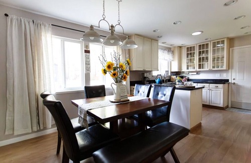 Ponderosa Palisades House | Muse Mountain Retreat: Northstar, Squaw, Truckee