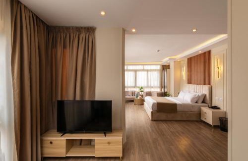 Qasr an-Nil Hotel | Museum And Nile View Hotel