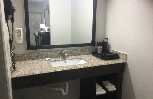 Muskogee Hotel | Muskogee Inn And Suites
