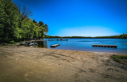 Torrance RV Rental | Muskoka Glamping Structure 1