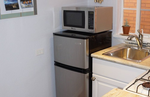 City Park West Apartment | Must See! CLEAN Charming Quiet, Walk/Bike Everywhere #3
