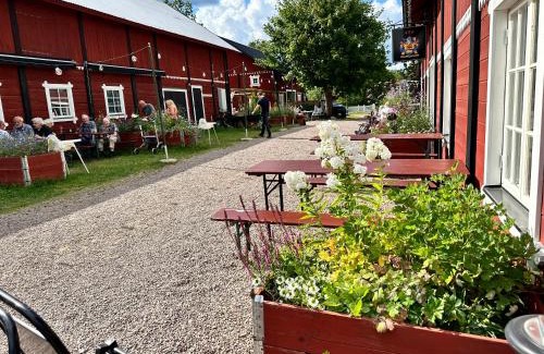 Sodra Vi Bed & Breakfast | Musteriet i Djursdala