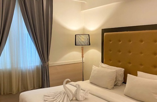 Cipete Selatan Hotel | MV Orienchi