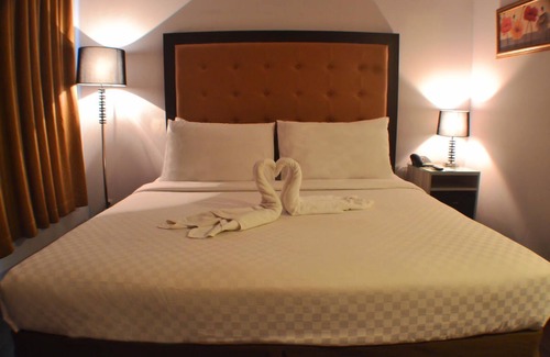 Cipete Selatan Hotel | MV Orienchi