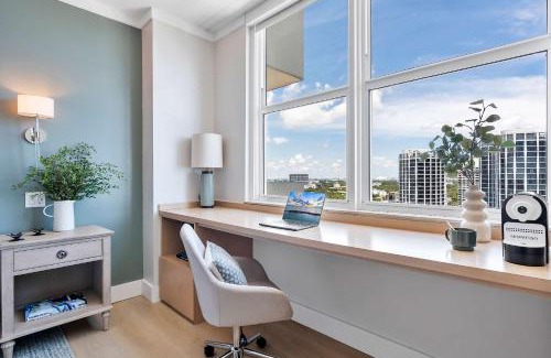 Coconut Grove Hotel | MVR - A Suite That-s Actually as Good as It Looks