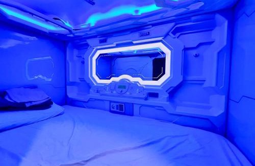 Taman Molek Hotel | My Capsule Hotel