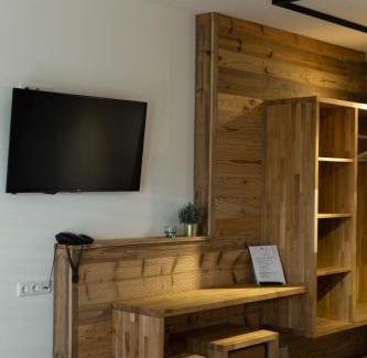 Lautzenhausen Hotel | My Place