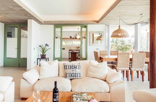 Cap d'en Font Villa | My Rental Homes - Villa Neper with private pool, terrace and covered parking