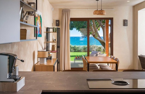 Marina di Modica Villa | My Rental Homes - Villa Paprika with pool, garden, sea view
