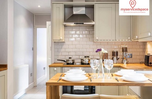 Battersea Apartment | My Serviced Space - Battersea 2 BR Apartment, Garden, Pet Friendly, Family Friendly, Relocation & Business