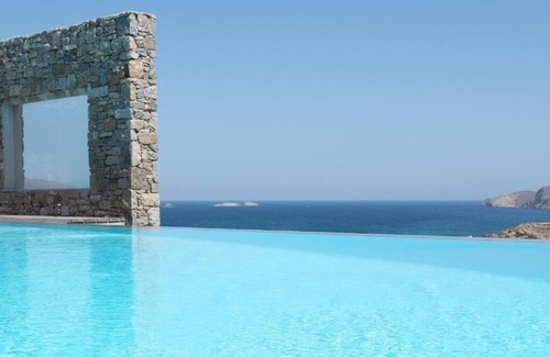 Ftelia House | Mykonian Private 2 Bd Villa with Pool