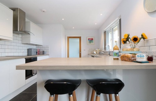 Pendeen House | MYLES VIEW, pet friendly, country holiday cottage in Pendeen