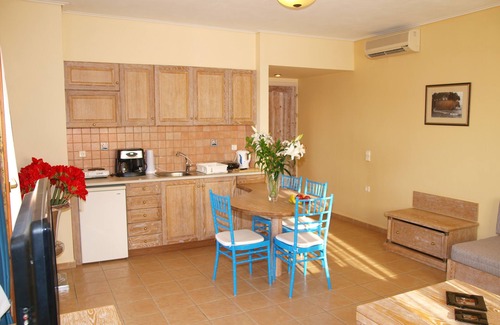 Platanias Town Apartment | Mylos Hotel Apartments