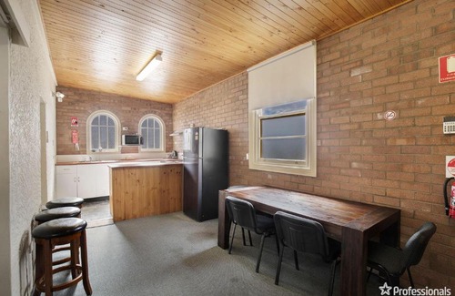 Armidale House | MYOLA 131 Butler