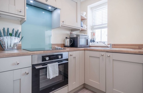 Saundersfoot Apartment | Myrtle - 1 Bedroom Apartment - Saundersfoot