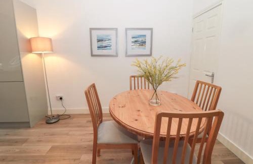 Amble House | Myrtle Cottage