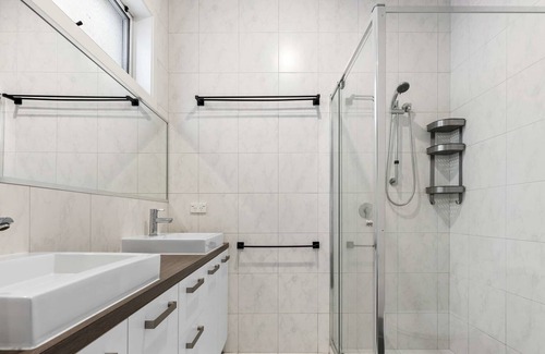 North Shore House | Myrtle Grove Oasis Su