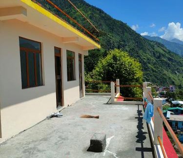 Dharchula House | MYSTIC MOUNTAIN Homestay