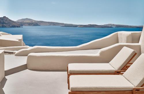 Oia Hotel | Mystique, a Luxury Collection Hotel, Santorini
