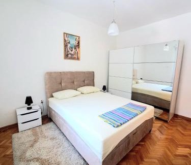 Skaljari Apartment | N&B Apartment Kotor