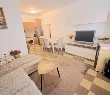 Skaljari Apartment | N&B Apartment Kotor
