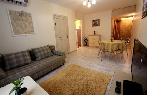 Almaty Apartment | Nadezhda Apartments on the Nauryzbai Batyr 63
