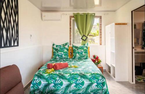 Nunue House | Nahi Lodge