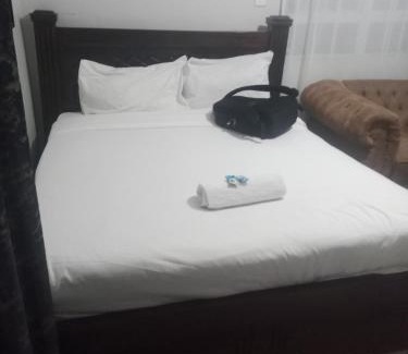 Naivasha House | Naivasha Lake Vista Guesthouse